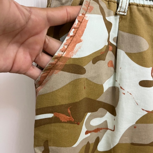 V.I.P. Camo Cargo Jogger Pants with Graffiti Print – Size Small - Picture 6 of 14